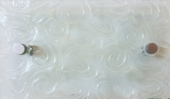 Squigle UltraGlas squigle surface