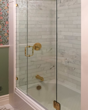 Schicker AG81PHX In-line Frameless Tub Enclosure