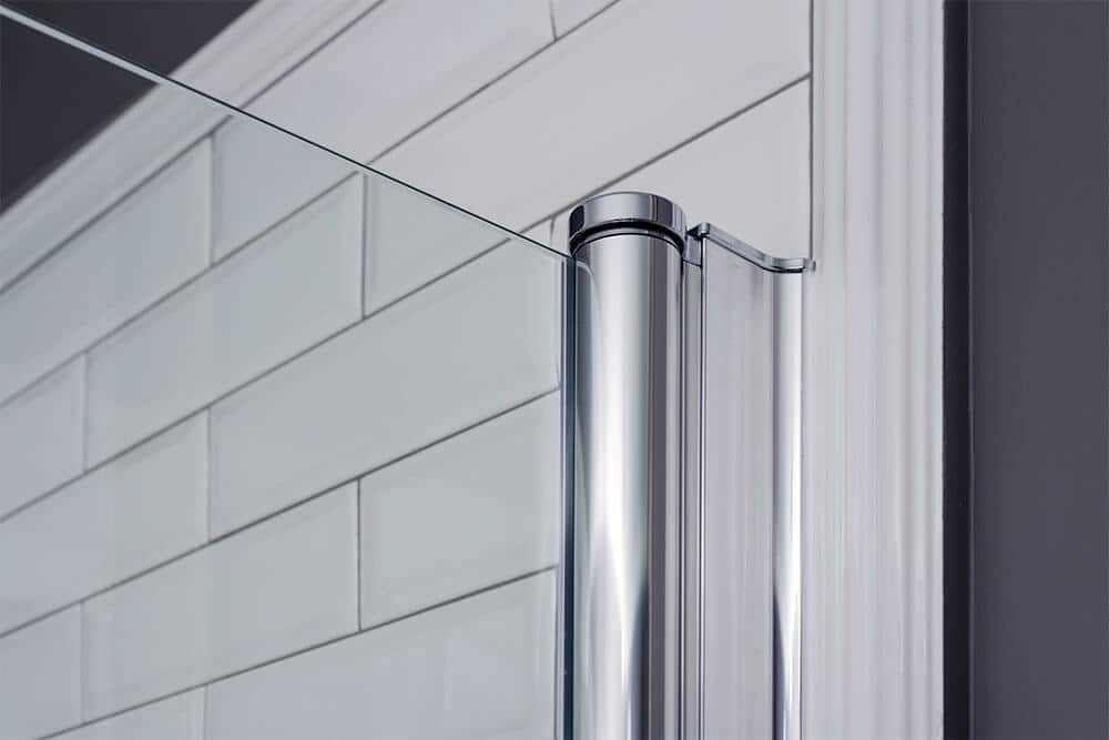 Enhancing Bathroom Safety with Innovative Shower Door Designs 5 shower glass and hardware